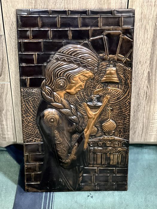 Барельевы "Ахтамар" и "Лучница"