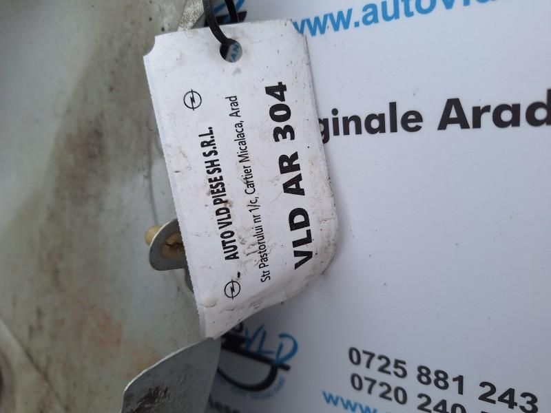 Aripa dreapta fata Renault Master