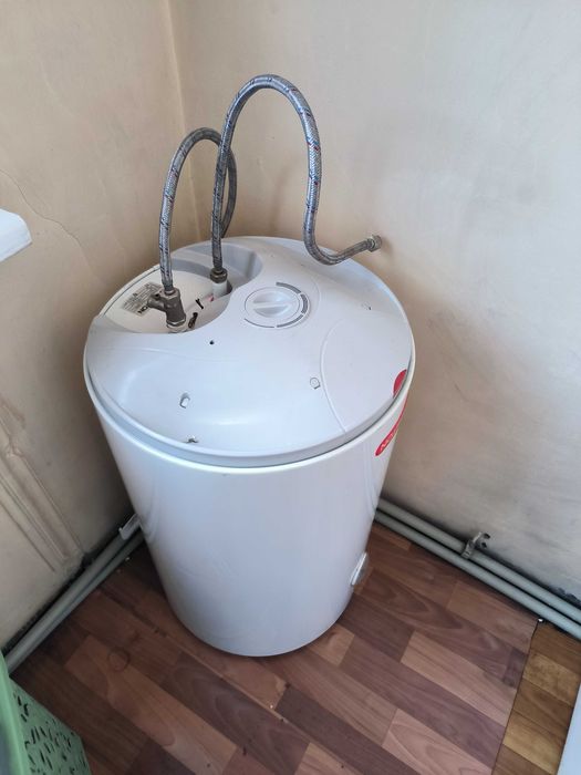 Продётся нагревательный бойлер ARISTON