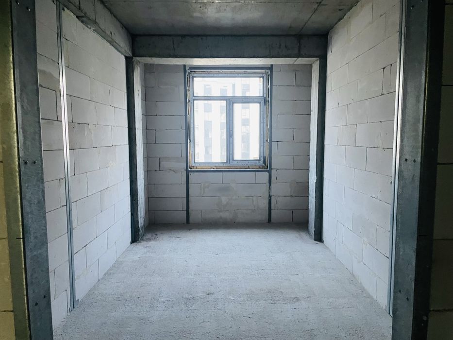 Продам свою 2-х комнатную квартиру в новостроке
