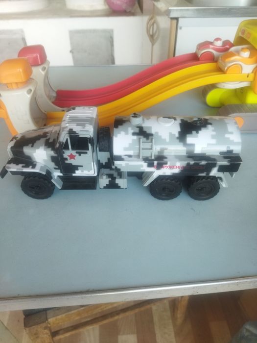 Машинки для детей