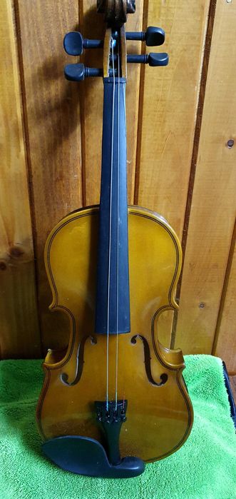 Инструмент подходящ за начинаещи или декорация или играчка