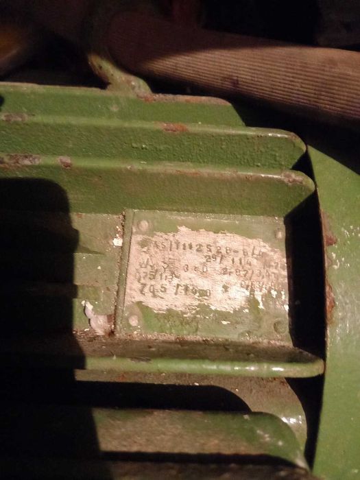 Vand motor trifazat 5.5 kW cu legaturi stea