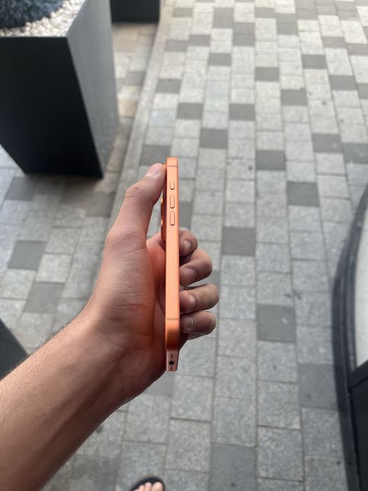 Продам Iphone 17 Pro 256gb E-sim