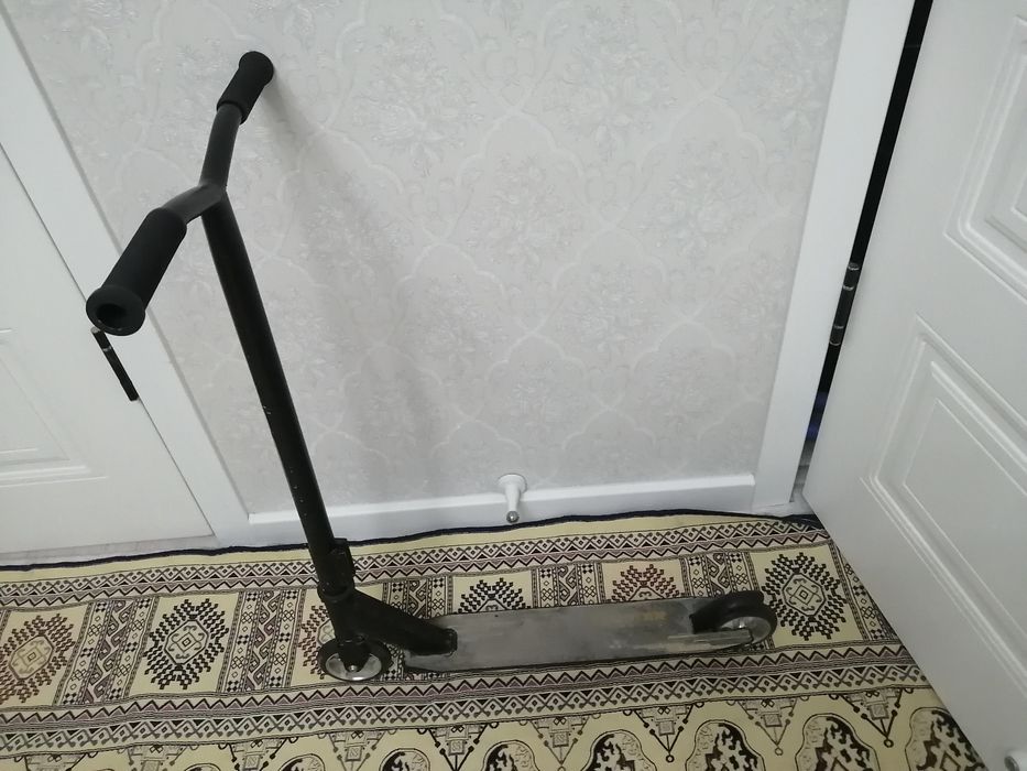 Продается самакат трюковый за 12тыс