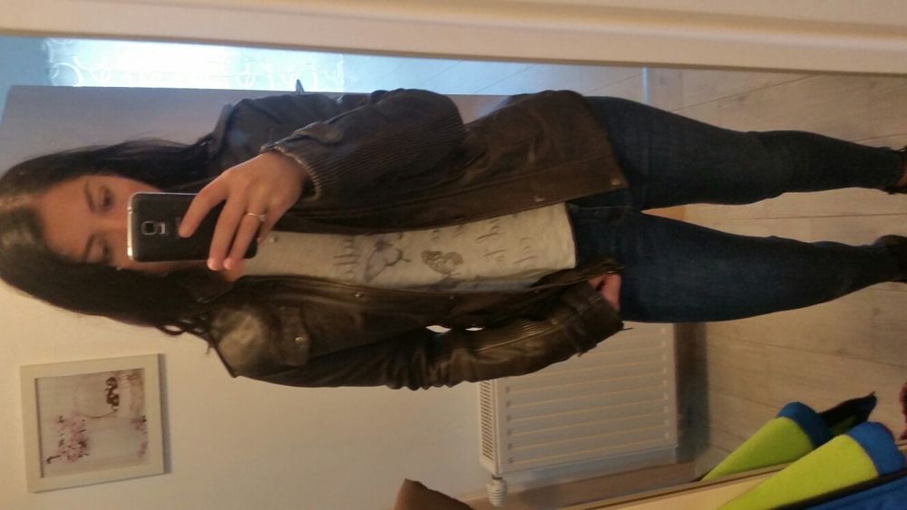 Geaca piele naturala marimea 40