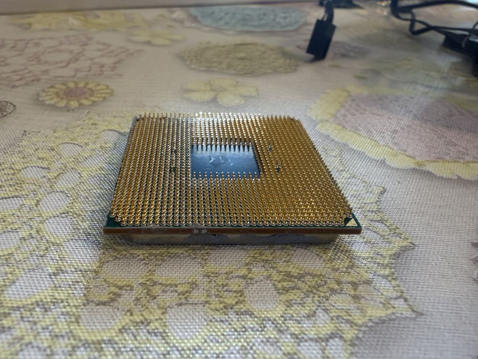 AMD Ryzen 7 5800X3D - AM4 - само гейминг, отлично състояние