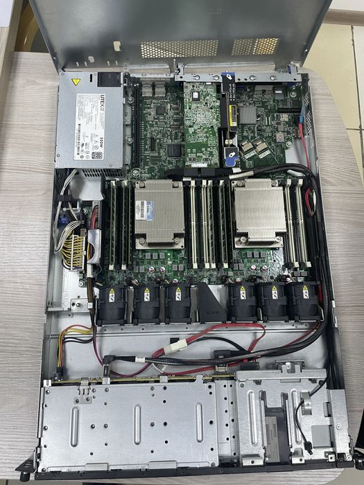 Сервер HPE ProLiant DL160 Gen9 (без дисков)