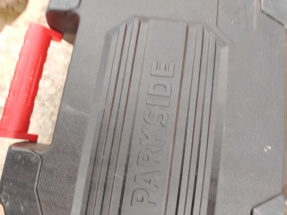 Пистолет, силикон, пръчици, нагорещява