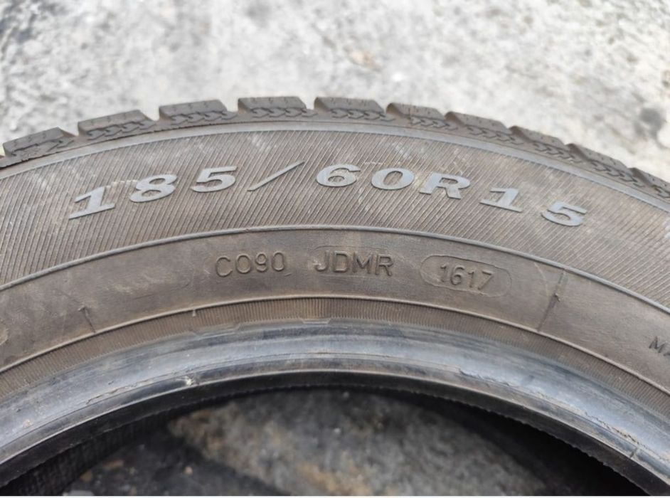 Anvelope 185 60 r15 iarna Debica