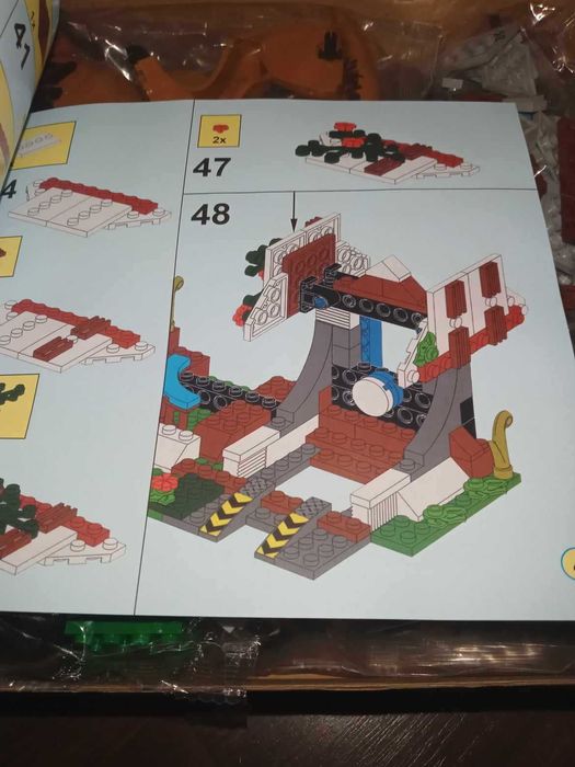 NOU TIP le Go Set Dinozaur Jurassic Evadare Carnotaurus 75929