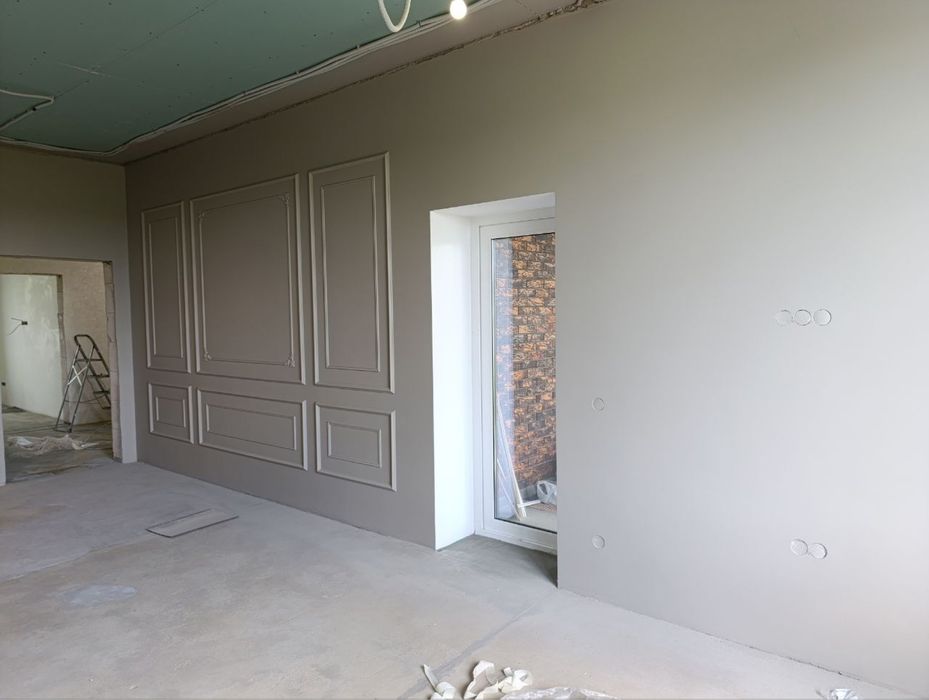 Безвоздушная покраска краскопультом