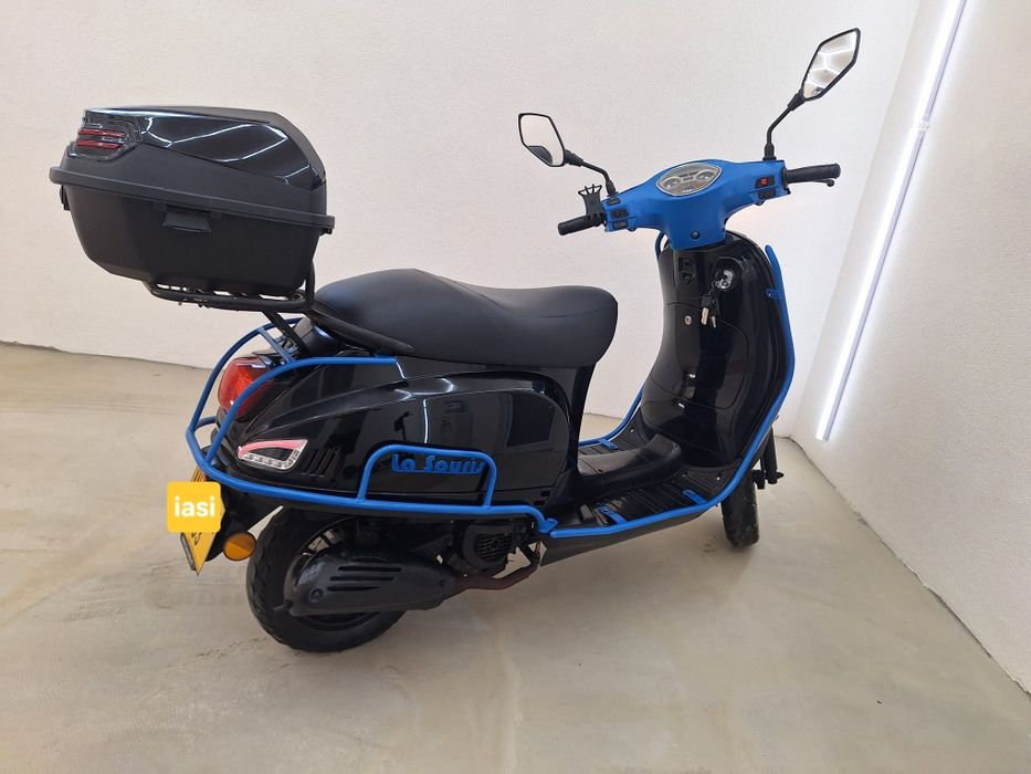 Scuter 2020 / 49 cc benzină / Nu Necesita Permis