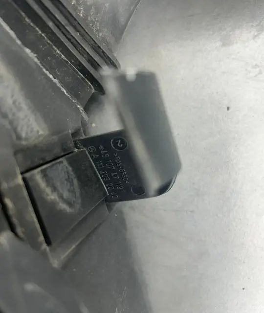 Carcasa filtru aer A1112030040 A1112030040 Mercedes-Benz C-Class 2003