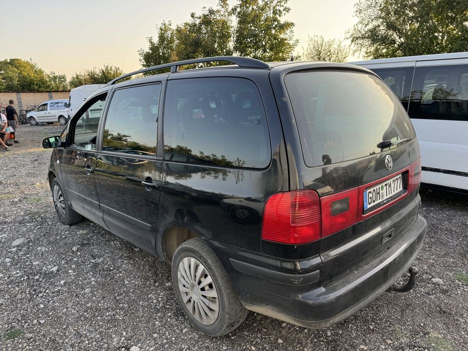 Vw sharan 1.9 дизел 2005 г автоматик само на части