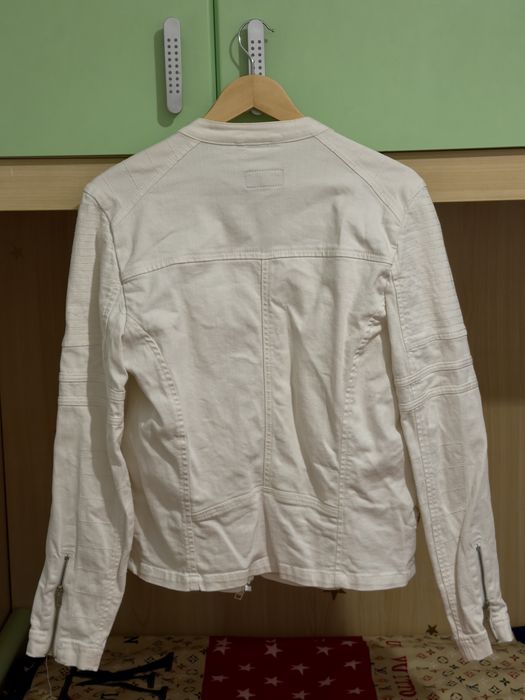 Jachetă albă Asos de blugi de damă mărimea S