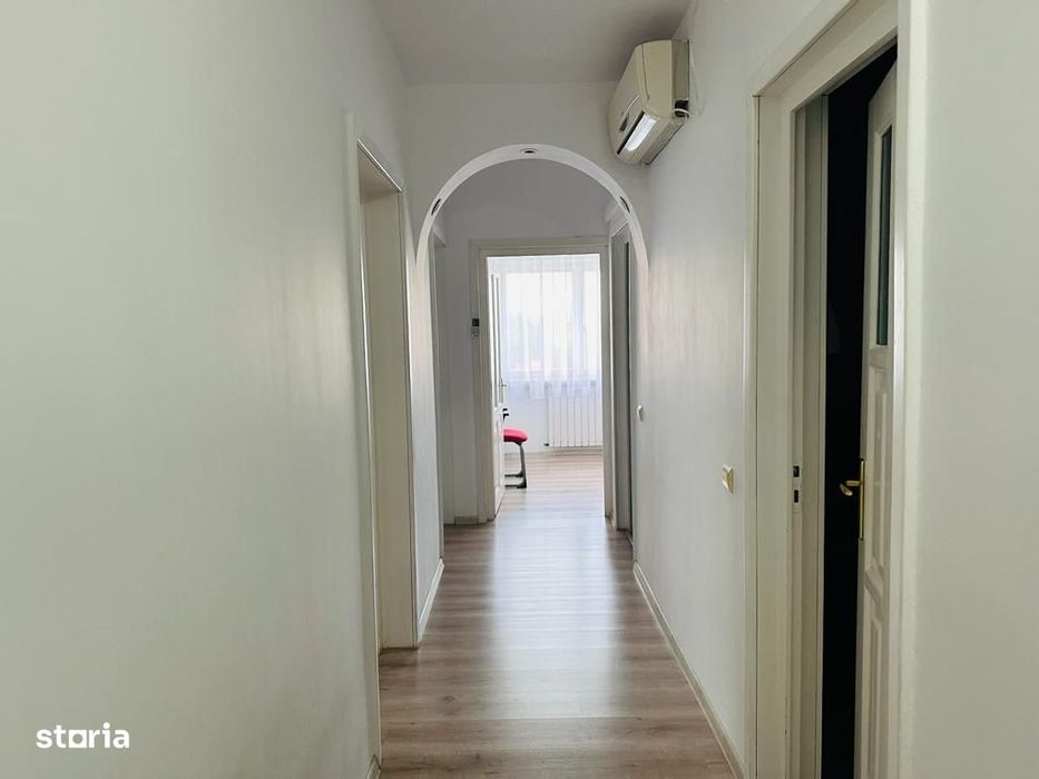 Birouri amenajate la strada Bulevard