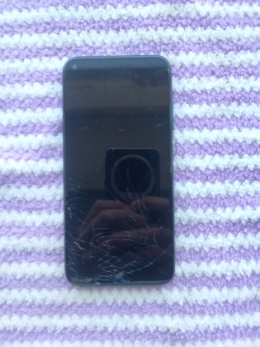 Huawei p40 lite разбит дисплей,телефон включается .