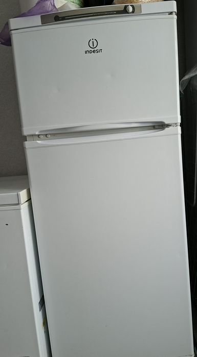 Холодильник индизит