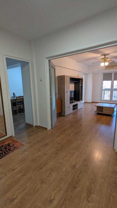 Închiriere apartament 3 camere cu vedere la Parcul Circului