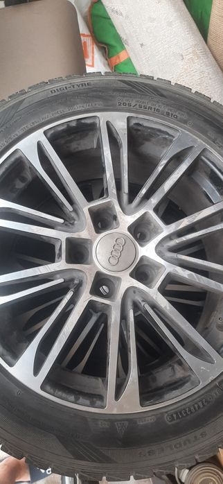 Продам колеса оригинальные