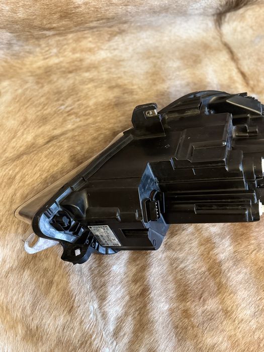 Far stanga halogen - Opel Insignia facelift 2015