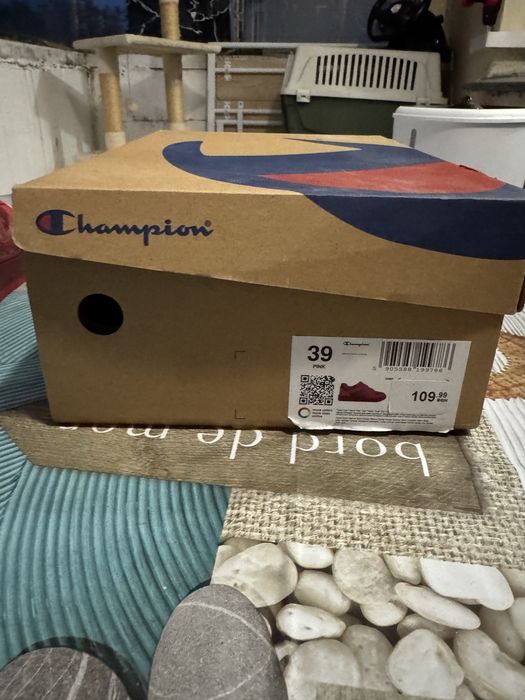 Червени кецове  Champion 39 номер