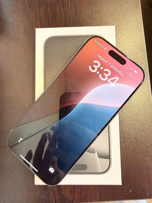 iPhone 16 pro 128 gb топ състояние още 16,17 месеца гаранция
