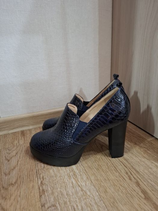 Ботильоны новые размер 39-40