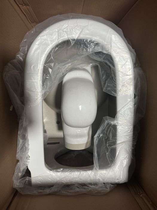 Продам унитаз новый есть в количестве 2 шт