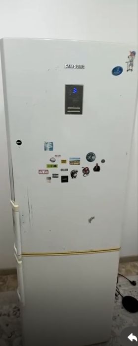 Холадельник самсунг