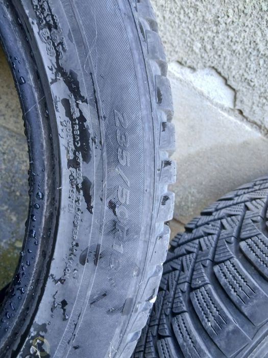 Зимни гуми Laufenn 235/50R18