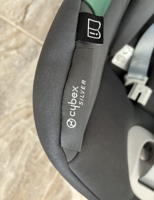 Сива количка Cybex 3 в 1