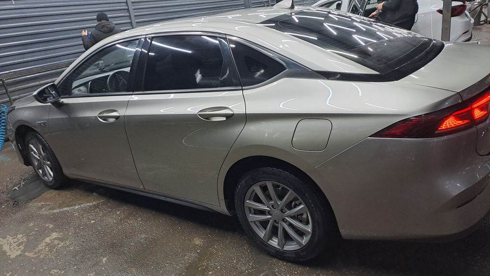 Электромобил Гак аион s 580  нархи 18500$