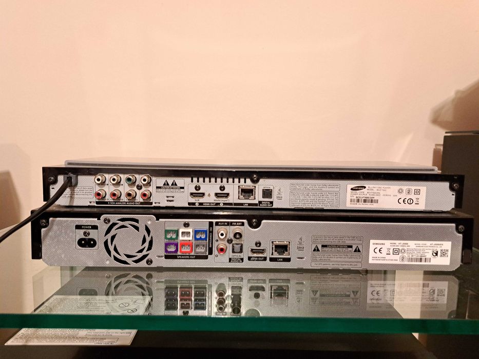 Aparate Bluray Samsung, usb, wifi