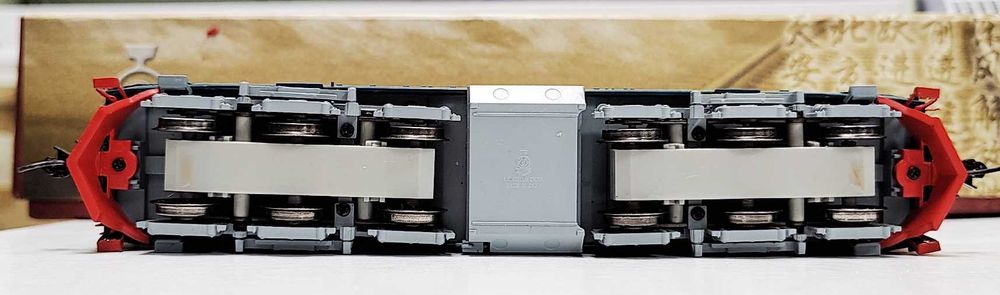 macheta Locomotiva 060DA diesel noua Bachmann ND2 China H0 1:87 nu CFR