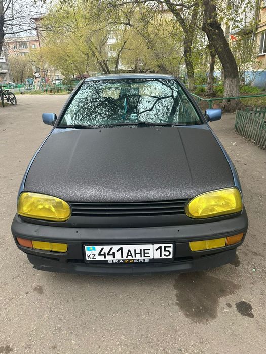 Продам гольф 3 в нормальном состоянии!