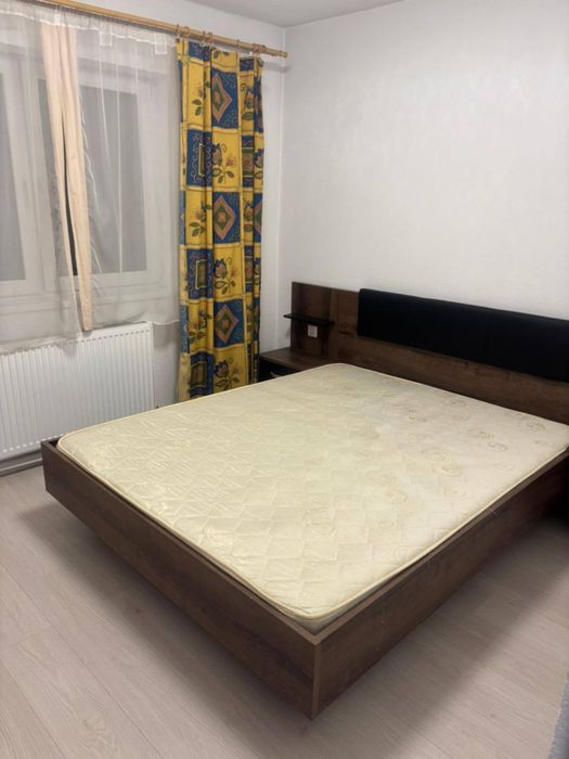Apartament de închiriat