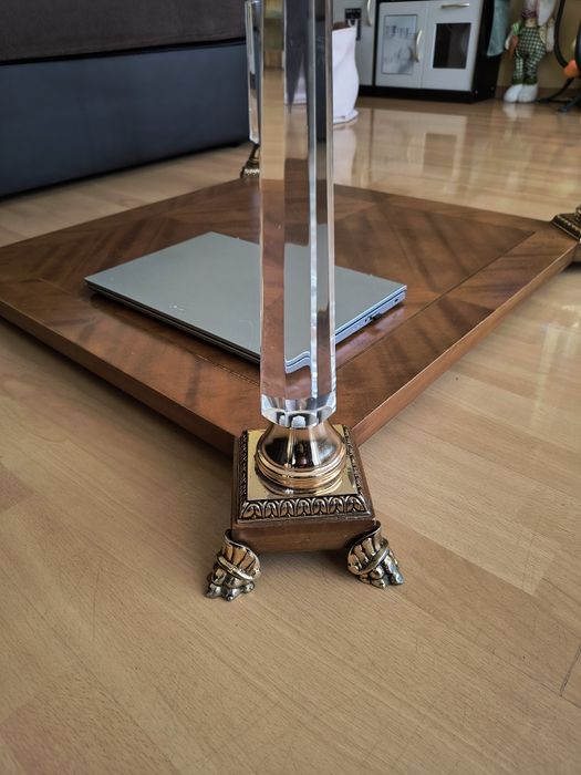 Екстравагантна стъклена маса -  Art style