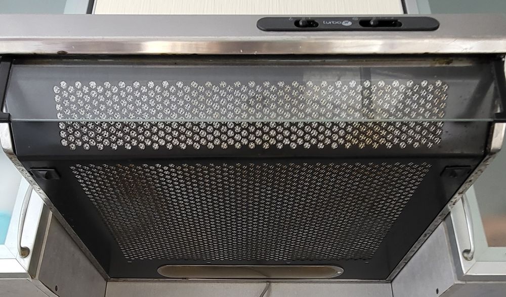 Продам вытяжку рабочая