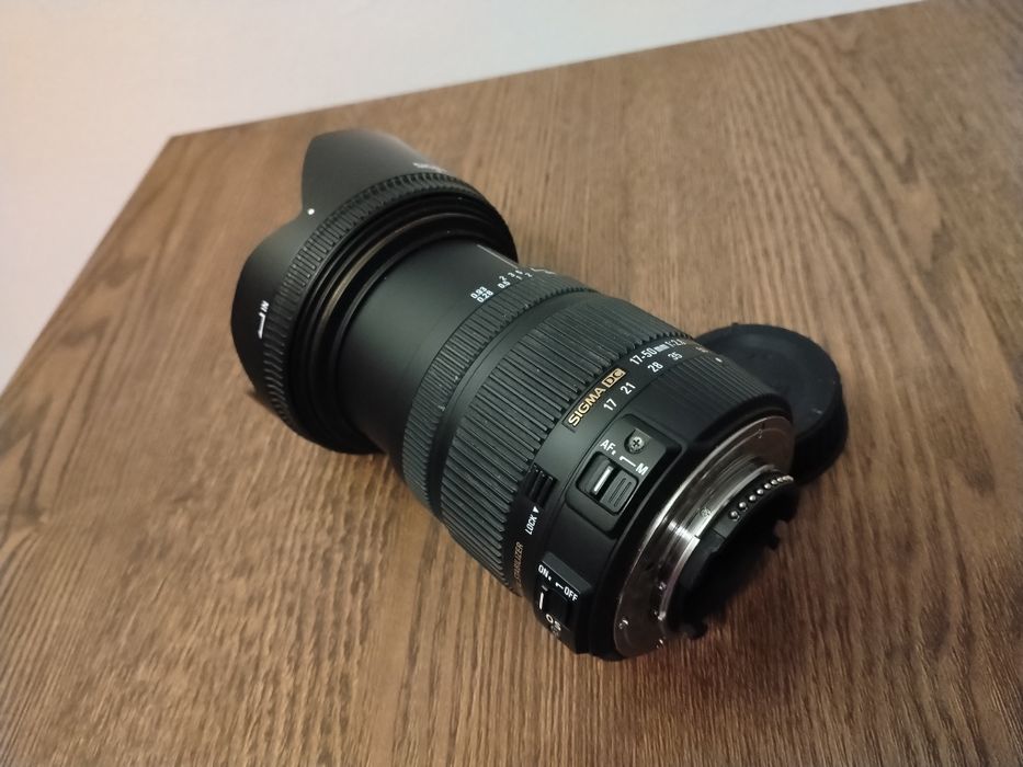 Obiectiv Sigma 17-50 F2. 8 montură Nikon