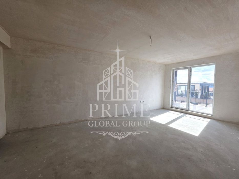 Продава се Тристаен апартамент в Варна, Колхозен пазар - 97 кв.м за 1907 €/кв.м - Снимка #1