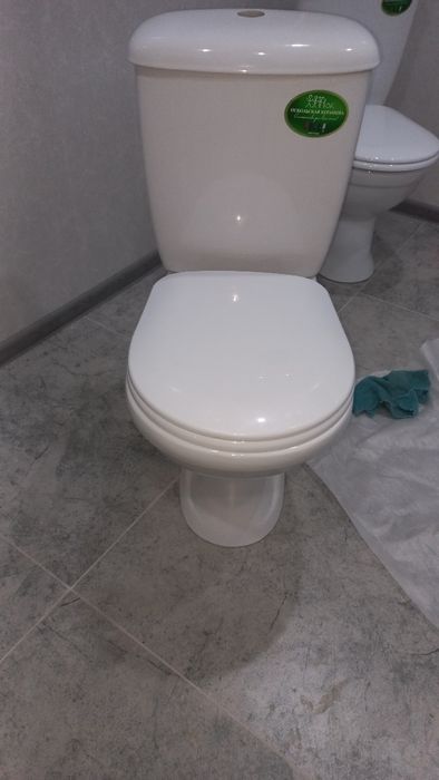Продам новый унитаз