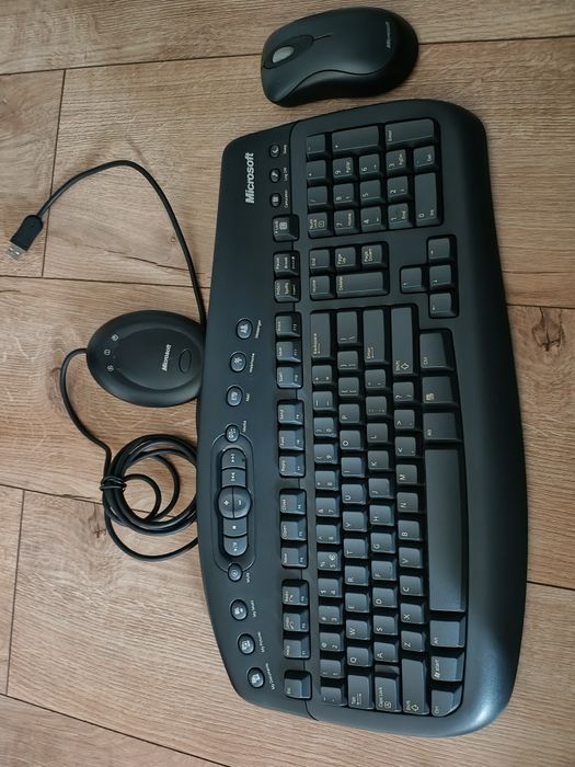 Tastatura și mouse wireless Microsoft