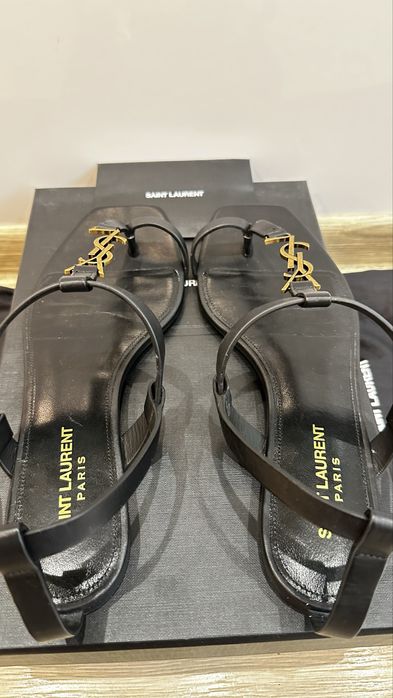 Сандали Saint Laurent