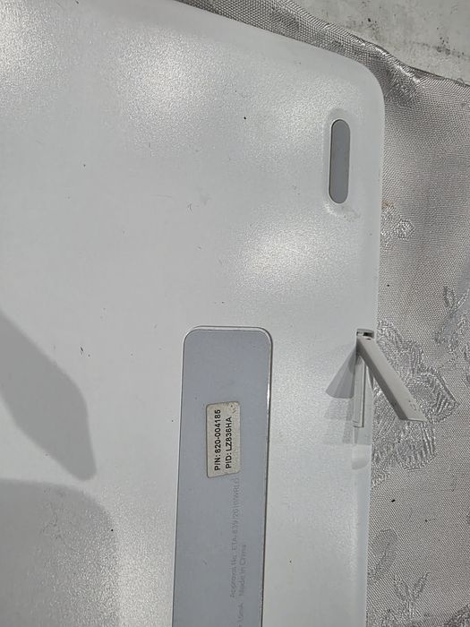 Tastatura Logitech K750 Solară