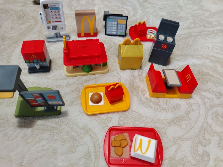 Lot Mc Donald's,Minioni