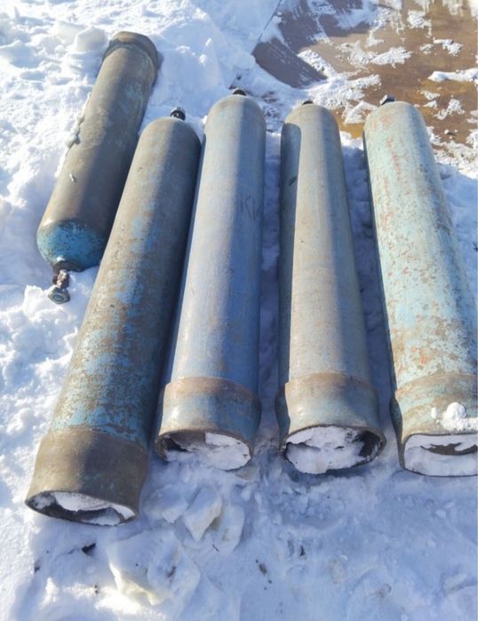 Продам кислородные баллоны