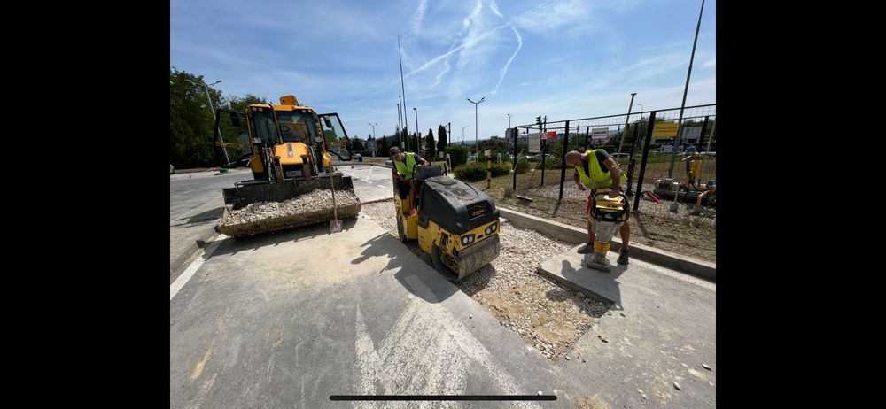 Услуги с комбиниран багер и самосвал за област Варна и региона +50 км