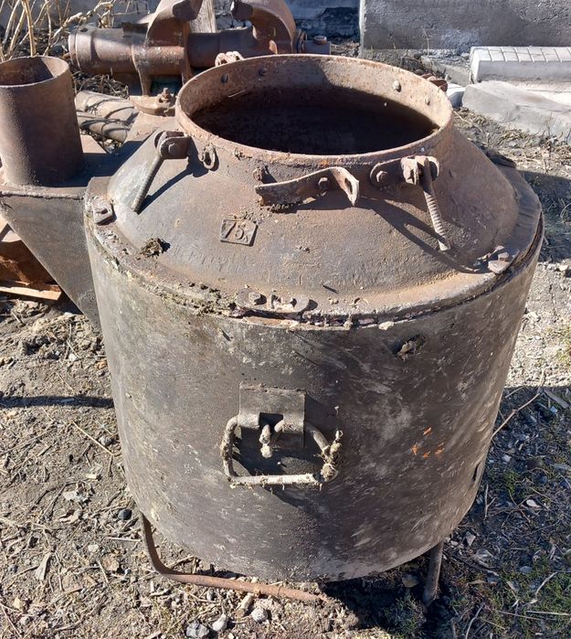 Продам походу полевую кухню казан